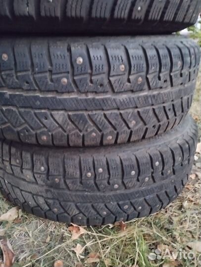 Hankook Winter I'Pike 19.5/65 R15 и 19.5/65 R15