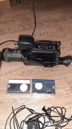 Видеокамера Panasonic NV-G303B