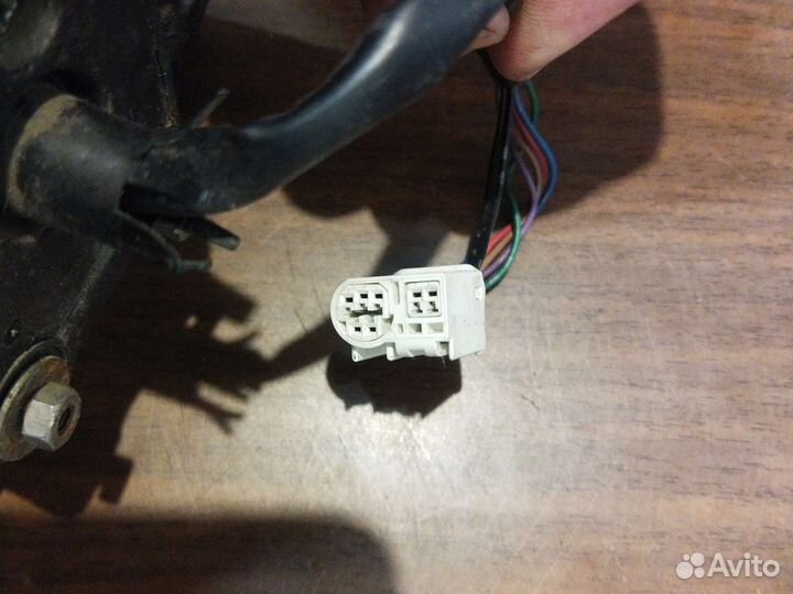 Боковое зеркало на Toyota