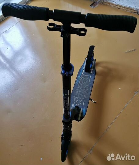 Городской самокат для взрослых Roces Citizen