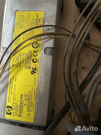 Тушка, каркас для майнинга на серверном блоке