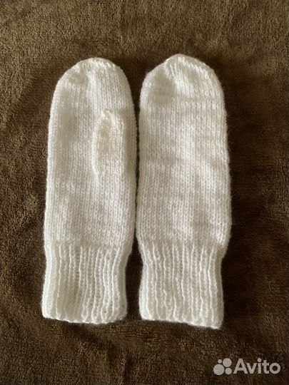 Варежки зимние женские