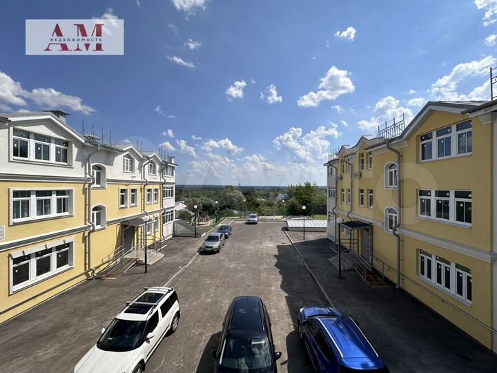 4-к. квартира, 140 м², 2/3 эт.