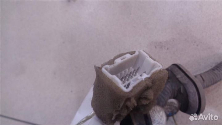 Проводка двери задней левой Nissan Maxima A33 200