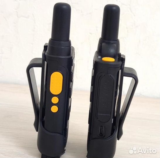 Рация с наушником, радиостанция с гарнитурой