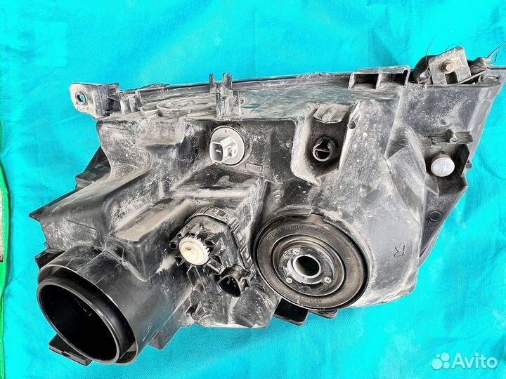 Suzuki grand vitara фара