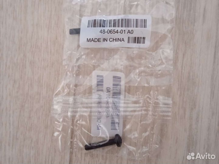 Винты для электроники