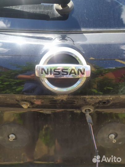 Эмблема зад. Nissan Qashqai 2008