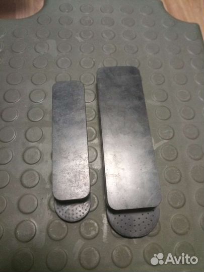 Ложемент (подставка) под пистолет и патроны