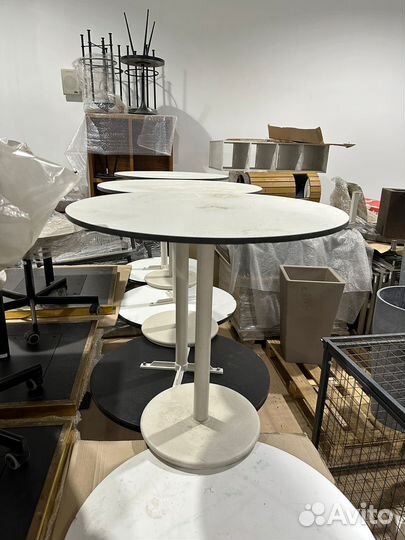 Барный стол