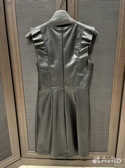 Armani exchange платье