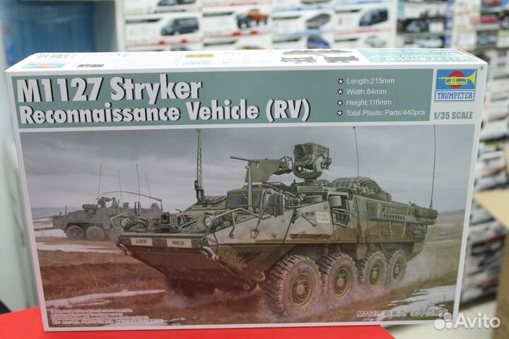00395 бтр M1127 Stryker RV 1:35 Trumpeter
