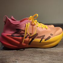 Hoka clifton 8 черные. Bmai shock carbon fly кроссовки. Bmai x tep кроссовки. Bmai 3. Merrto кроссовки.