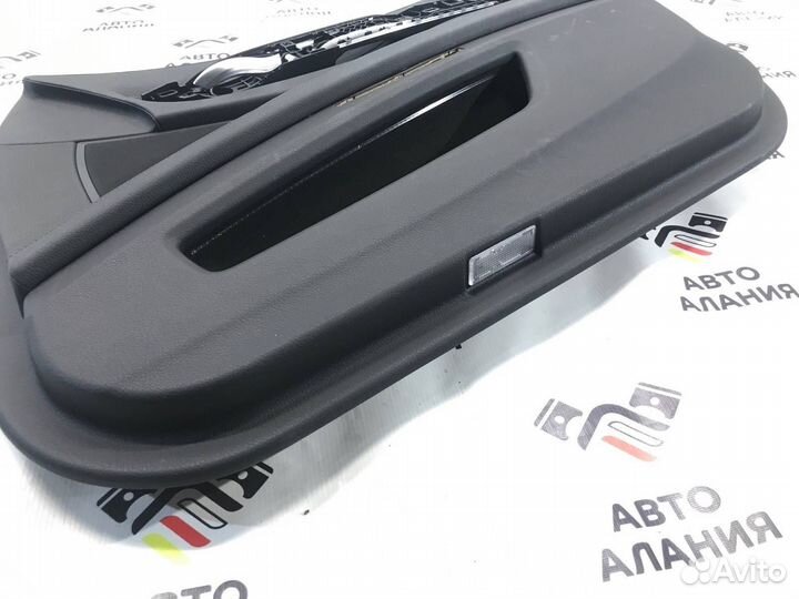 Дверная карта передняя правая Bmw 7 F04 N63B44