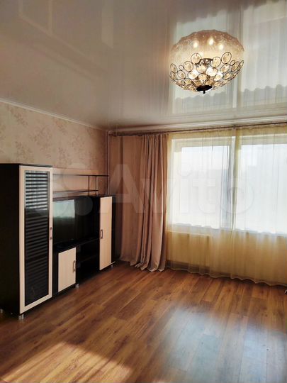 2-к. квартира, 67,6 м², 3/10 эт.