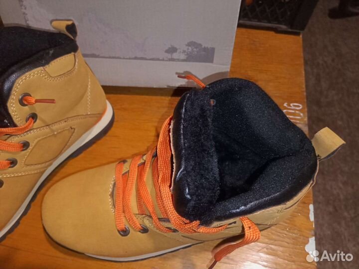 Полуботинки новые