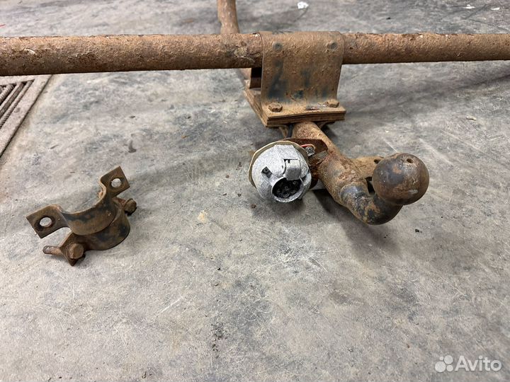 Фаркоп ваз 21213/21214 Niva Legend