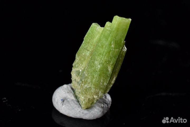 Кристалл. Пироморфит. Лот №369