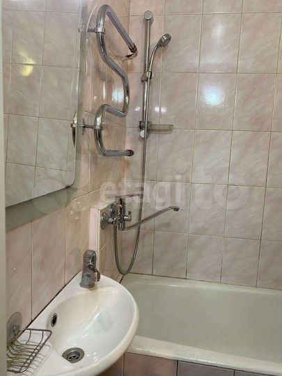 3-к. квартира, 53 м², 2/2 эт.