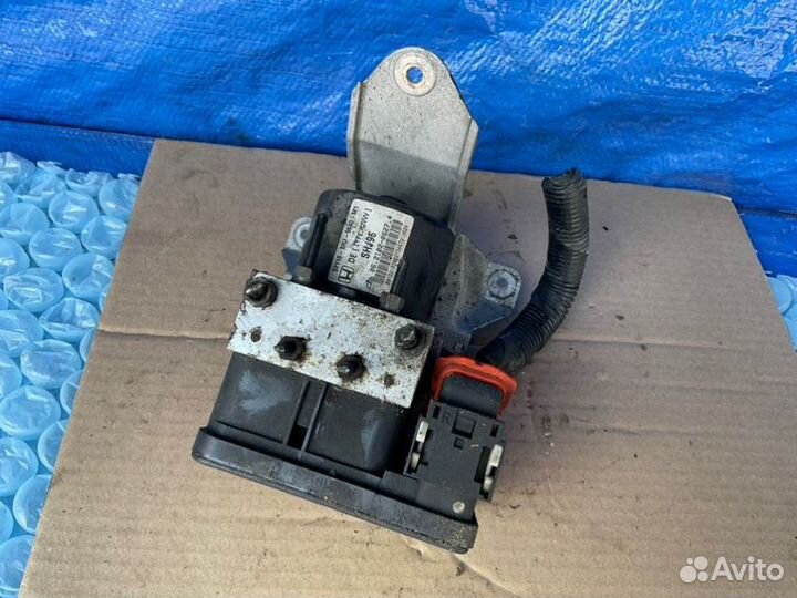 Блок abs Honda Odyssey RL3 J35A7 2008