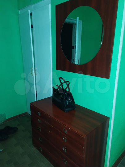 3-к. квартира, 60 м², 2/5 эт.