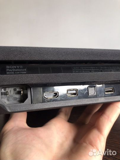 Sony PS4 pro 1tb. Игровая приставка