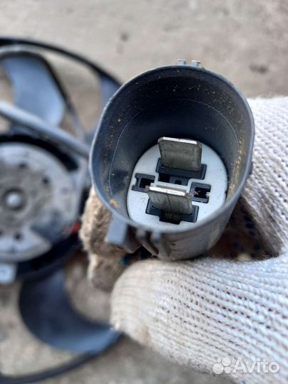 Вентилятор охлаждения 