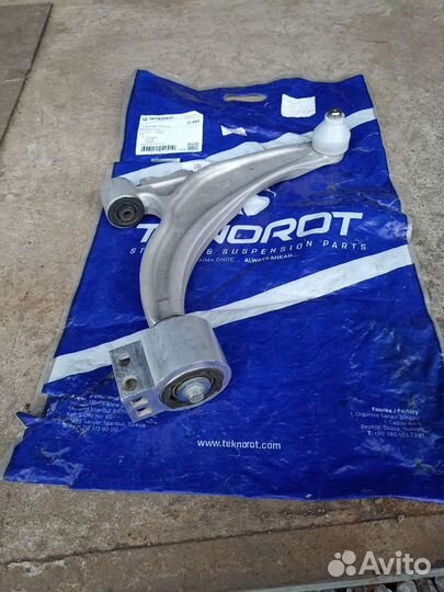 Передний правый рычаг chevrolet cruze