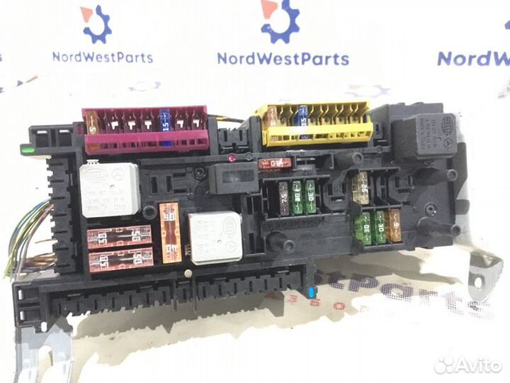 Блок предохранителей Mercedes-Benz W212 E220 Cdi