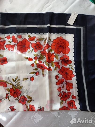 Платки женские разные 4 вида