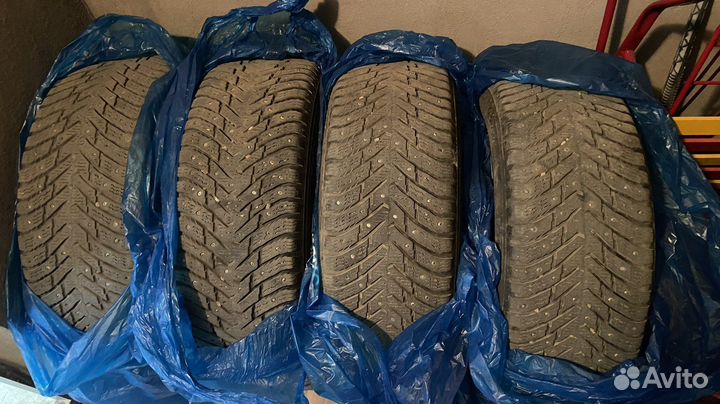 Yokohama 104ZR 225/55 R17