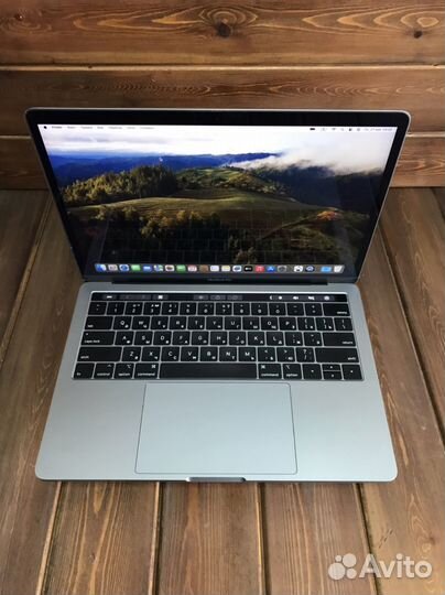 Macbook Pro 13 2018 touch bar