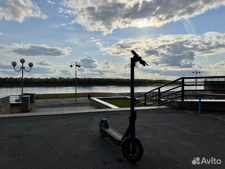 Электросамокат ninebot max g30p (обмен)