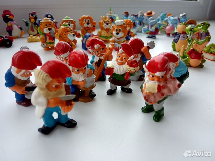 Киндеры 90-х игрушки коллекционные из Киндер сюрпр