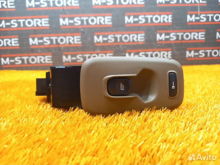 Кнопка стеклоподъемника передняя левая Volvo Xc90