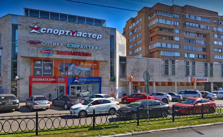 Продам торговое помещение, 1825.6 м²