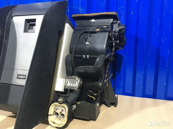 Холодильная установка Bmw 7 E65 4.4 N62B44 2002