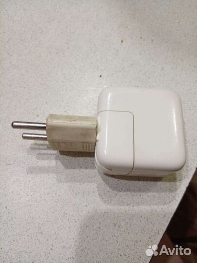 Зарядка на iPad оригинал