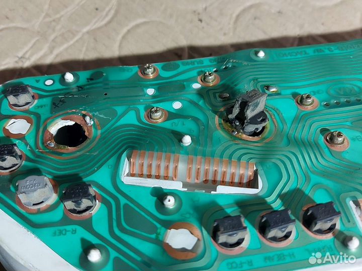 Панель приборов для Киа Рио 1 дефект