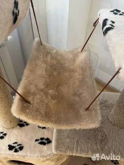 Домик для кошки с когтеточкой