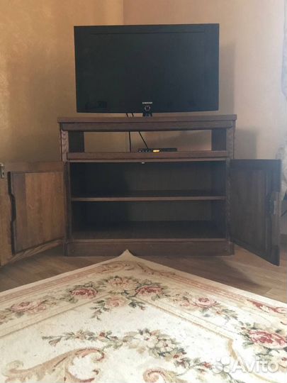 Тумба под телевизор