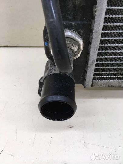 Б/У Б/У Радиатор охлаждения двигателя 25310S1190