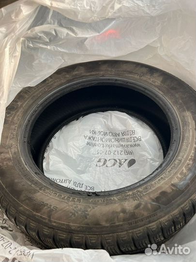 Kumho I'Zen KW31 235/55 R17