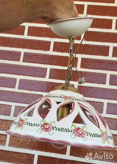 Люстры и светильники керамические Европа