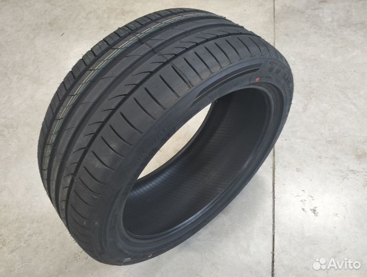 Tracmax X-Privilo TX3 245/40 R18 97Y