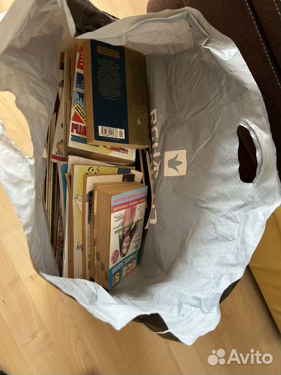 Пособия и книги для школы разных классов пакетом