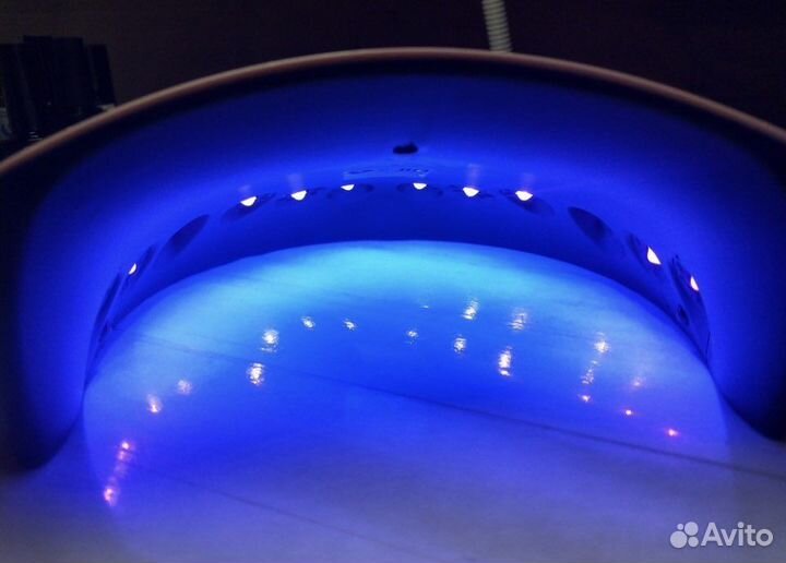 Лампа для ногтей