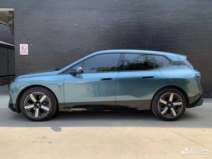 BMW iX AT, 2022, 14 000 км