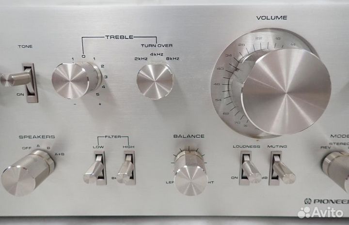 Pioneer SA-8800II усилитель двойное моно
