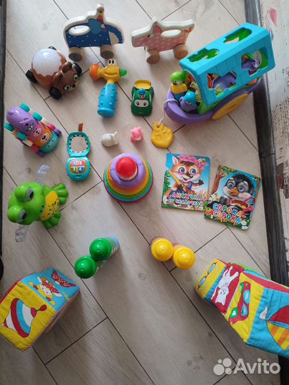 Игрушки для малышей пакетом